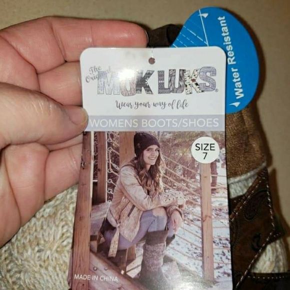MukLuks size 7 boots NWT - Picture 2 of 3